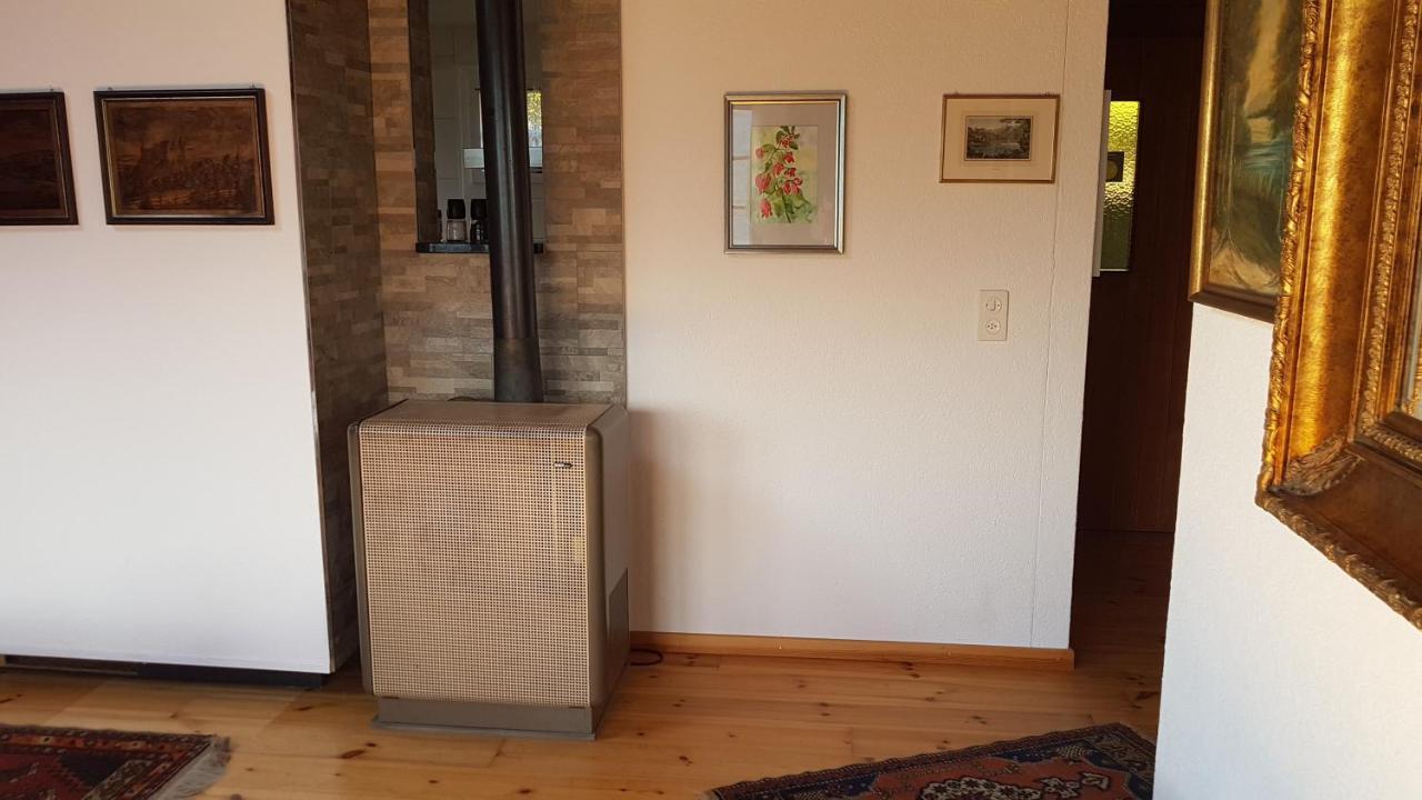 Traumhaftes Chalet Mit Seesicht Krattigen Esterno foto